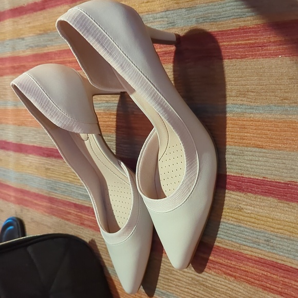 Fancy stylish high heels - Picture 8 of 8